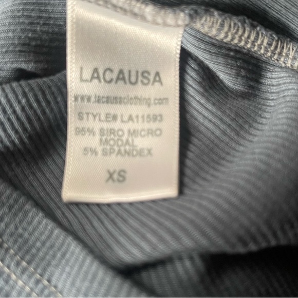 LACAUSA Quincy Baby Tee in Steel Size XS - Picture 6 of 8